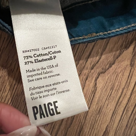 Paige Denim Shorts NWOT 27 - Picture 3 of 4